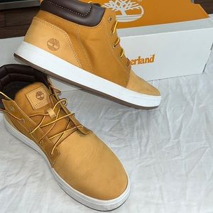Timberland Davis Square Leather/Fabric Chukka Wheat Nubuck